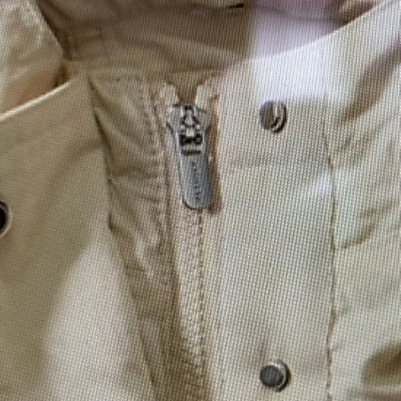 Athleta Everywhere Anorak in Cream - Picture 5 of 6